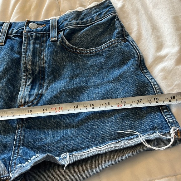 Denim Forum The Farrah Cheeky Short. Size 26, 70's Vintage inspired, Beachy - Picture 9 of 13